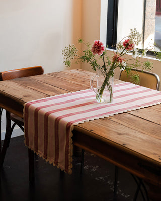 Chemin de table Biscuit - Bordeaux / Pink