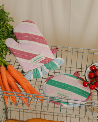 Striped Oven Mitt & Pot Holder Set
