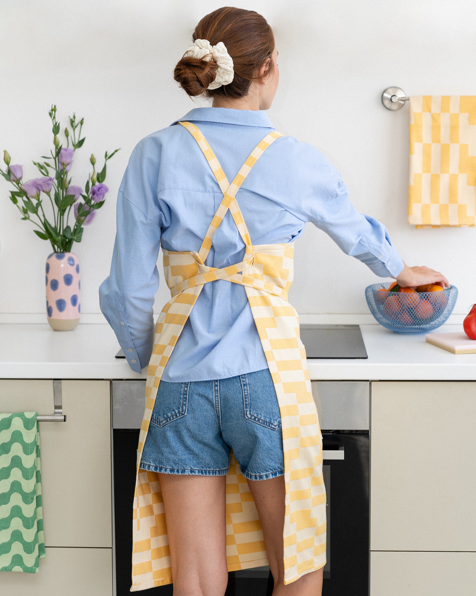 Cross Back Apron