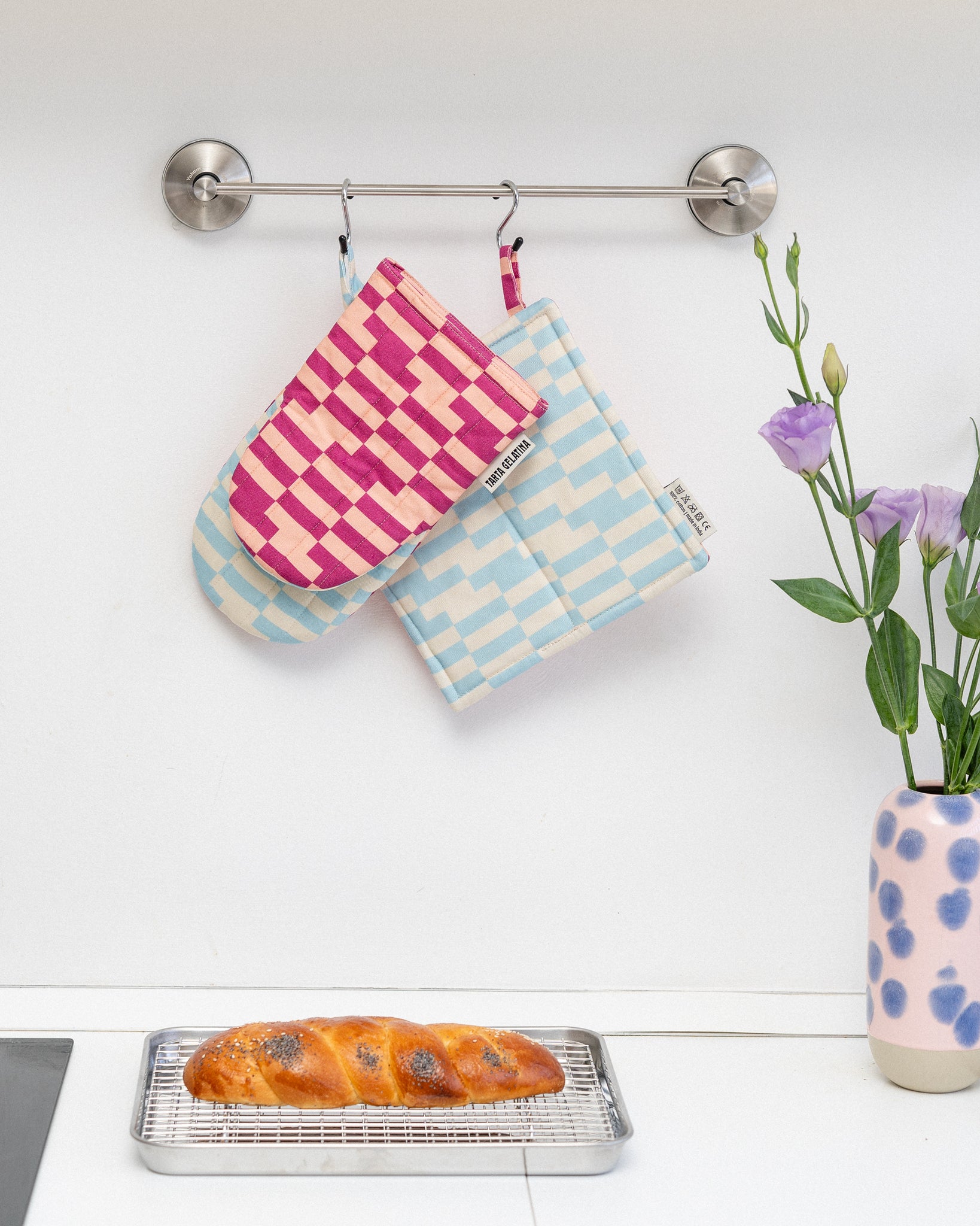 Oven Mitt & Pot Holder Set